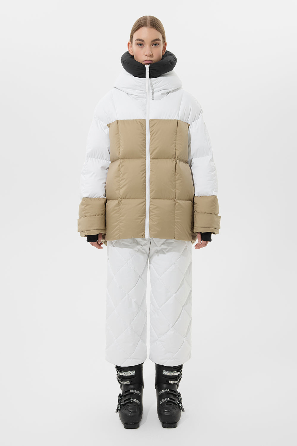Multi Apres Ski Long Wendy Jacket Tec Black + White + Beige