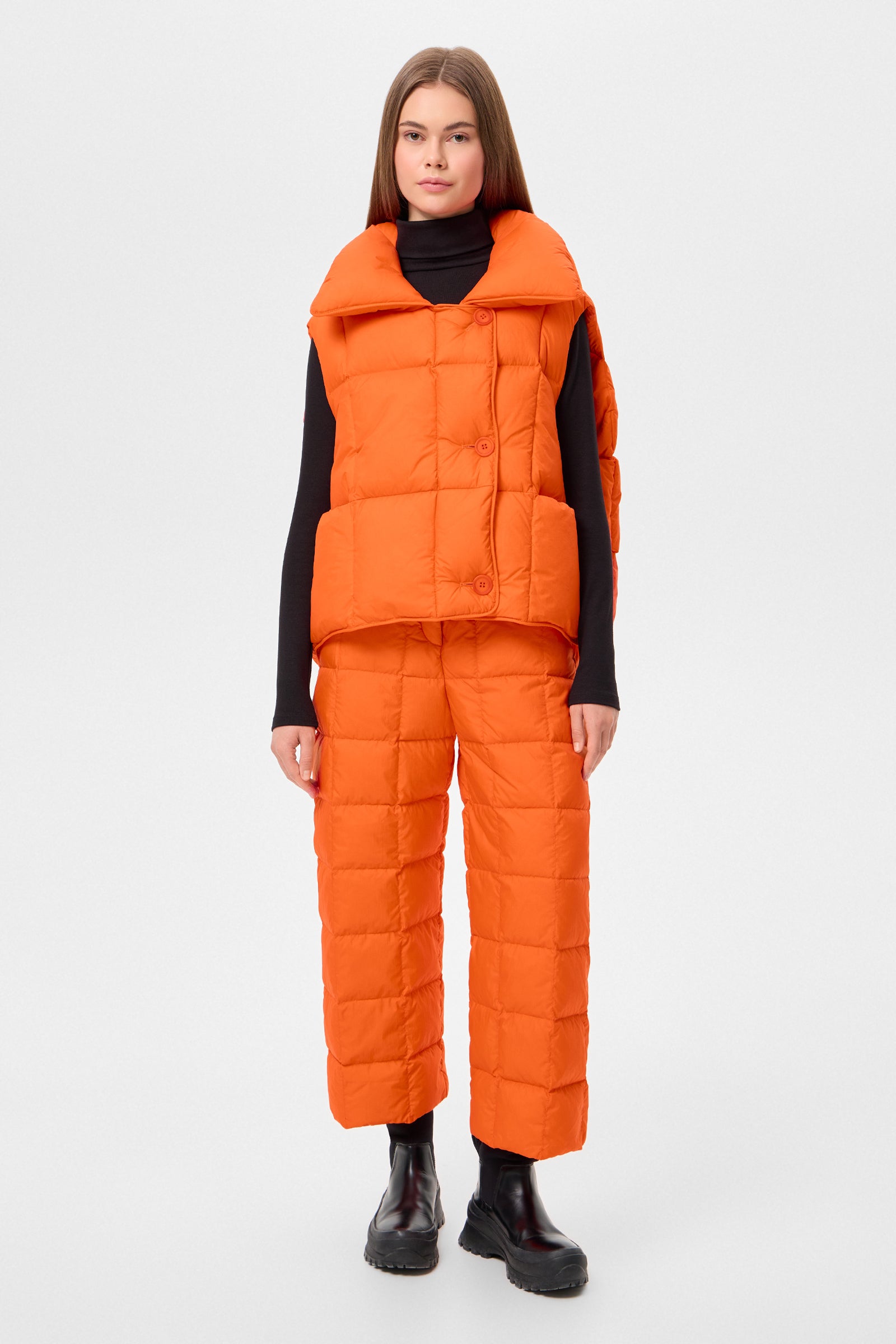 Cozy Cloud Vest Micro Orange