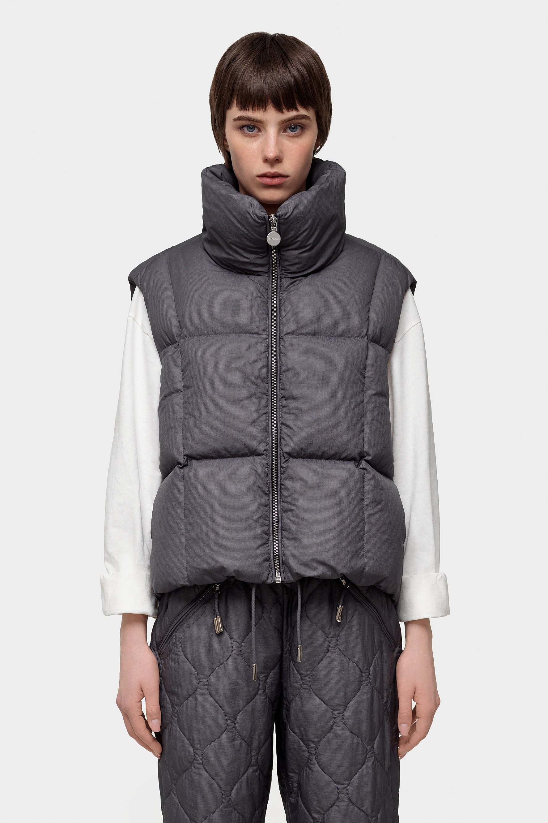 Zip Vest Ketchup Grey