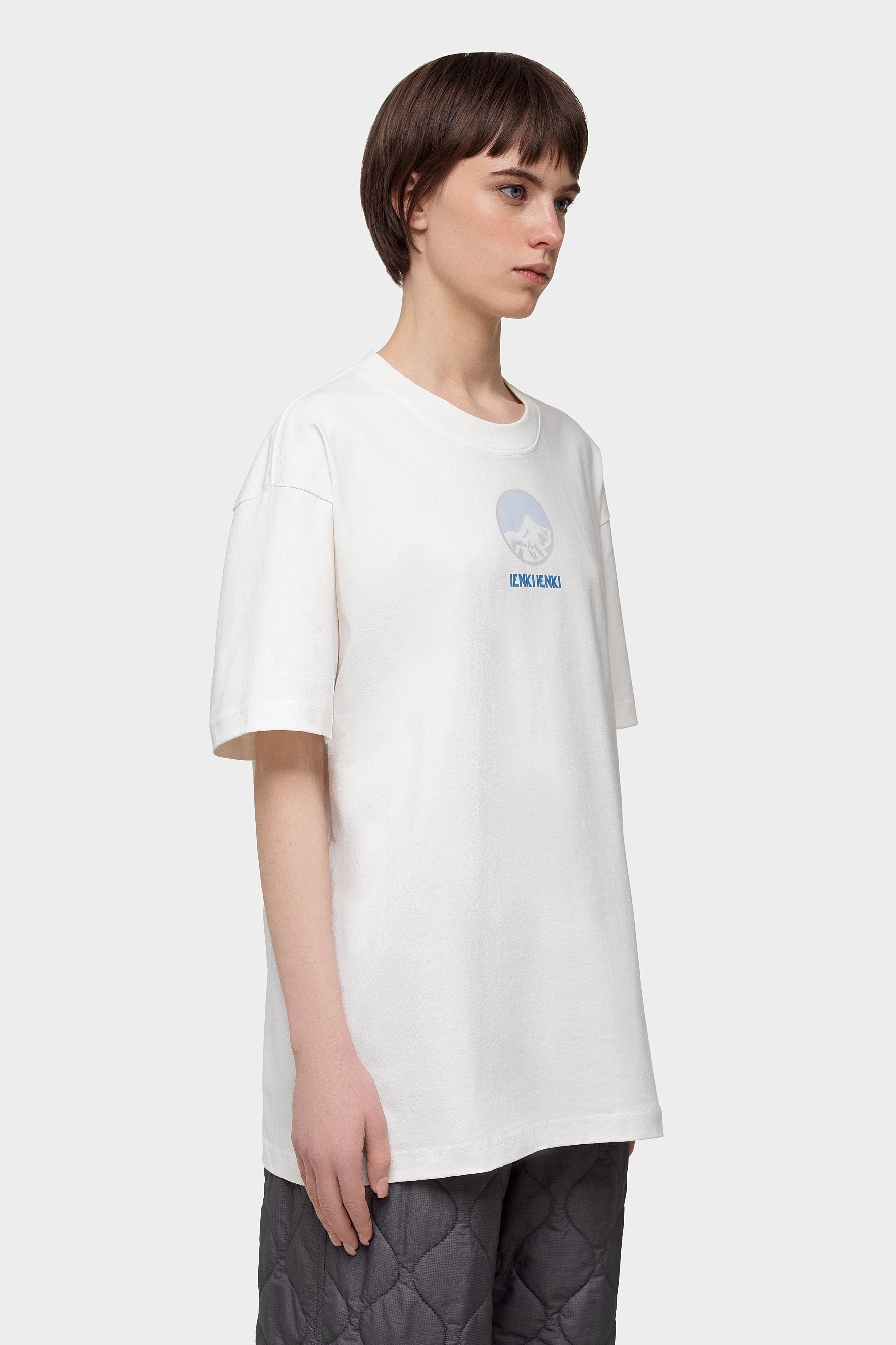 T-shirt White + Mountains