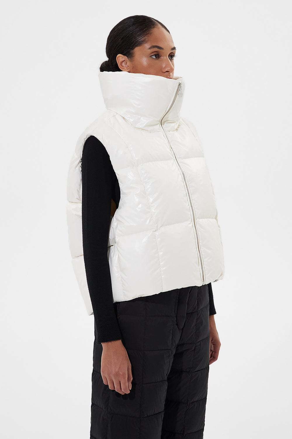 Zip Vest Silky White