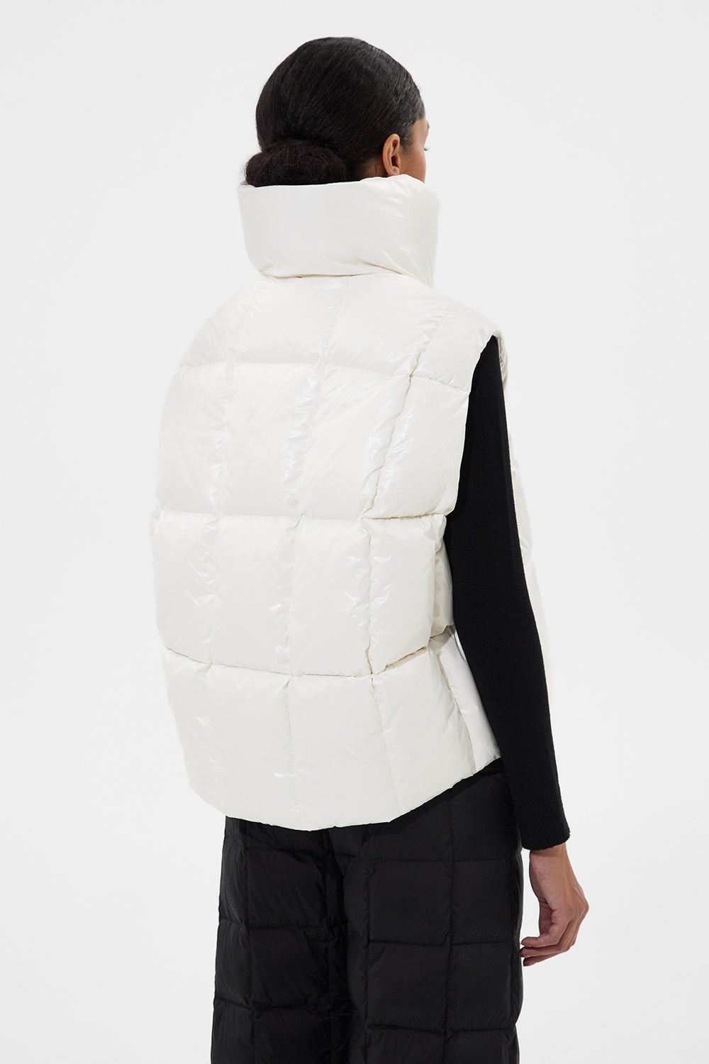 Zip Vest Silky White