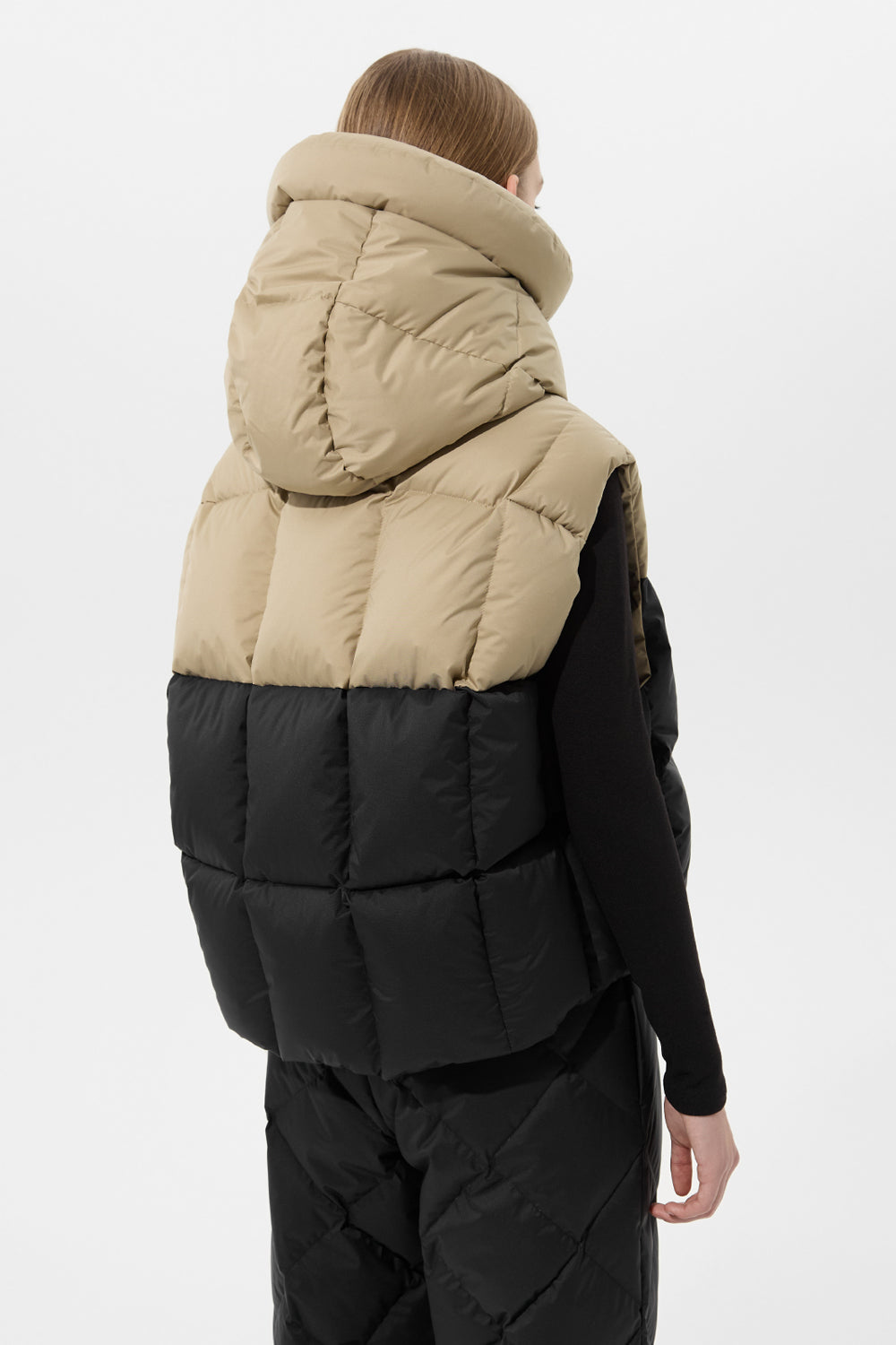 Double Apres Ski Wendy Vest Tec Beige + Black