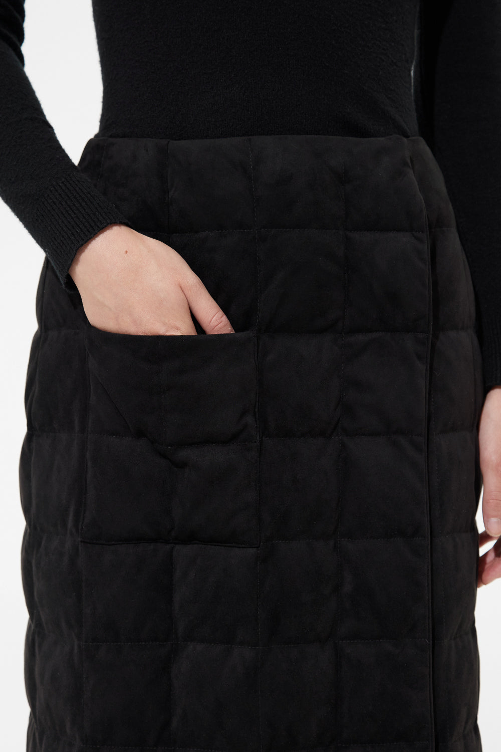 Folk Plahta Suede Black