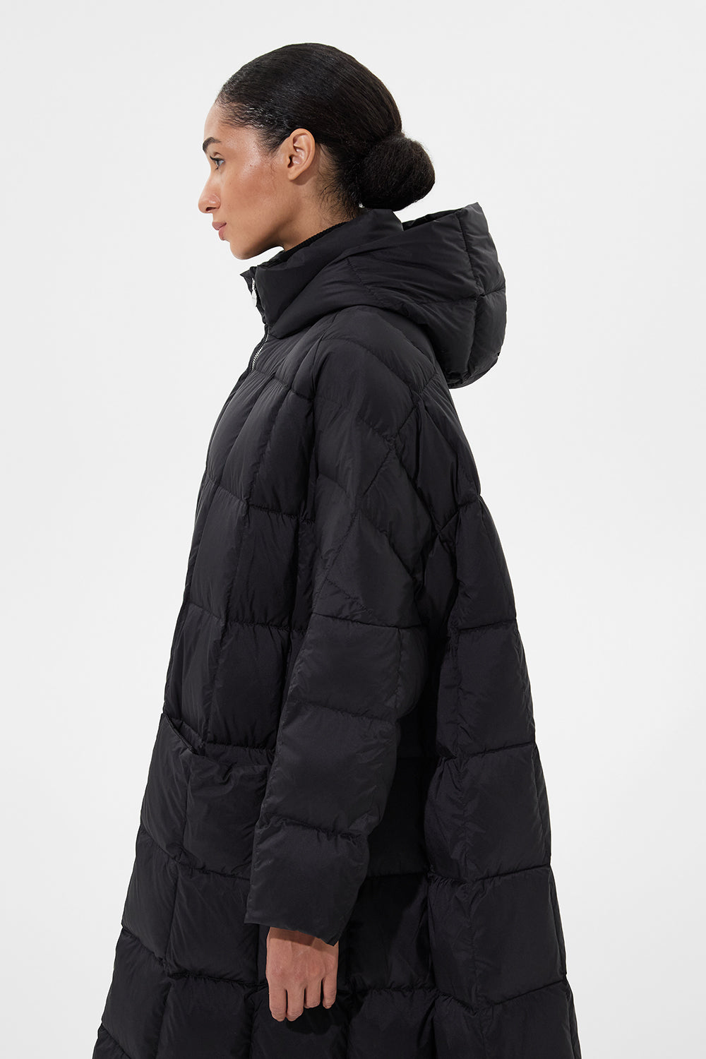 Pyramide Soft Black
