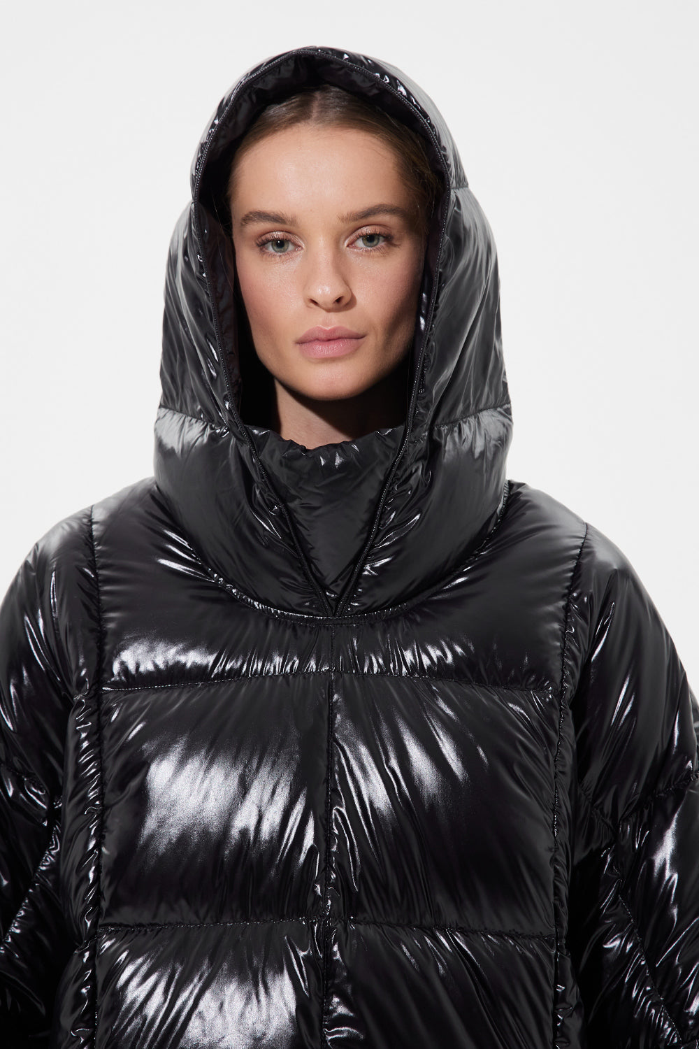Poncho Silky Black