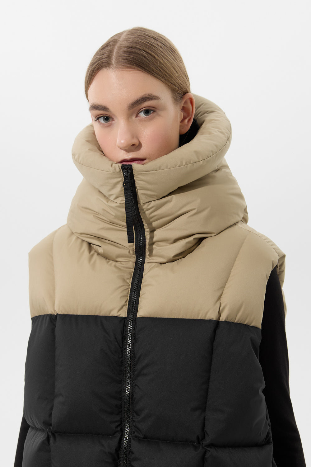 Double Apres Ski Wendy Vest Tec Beige + Black