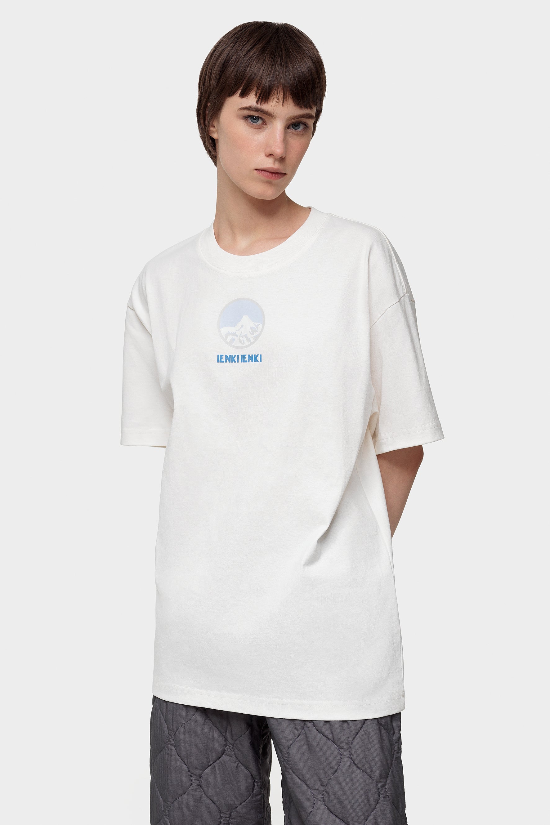 T-shirt White + Mountains