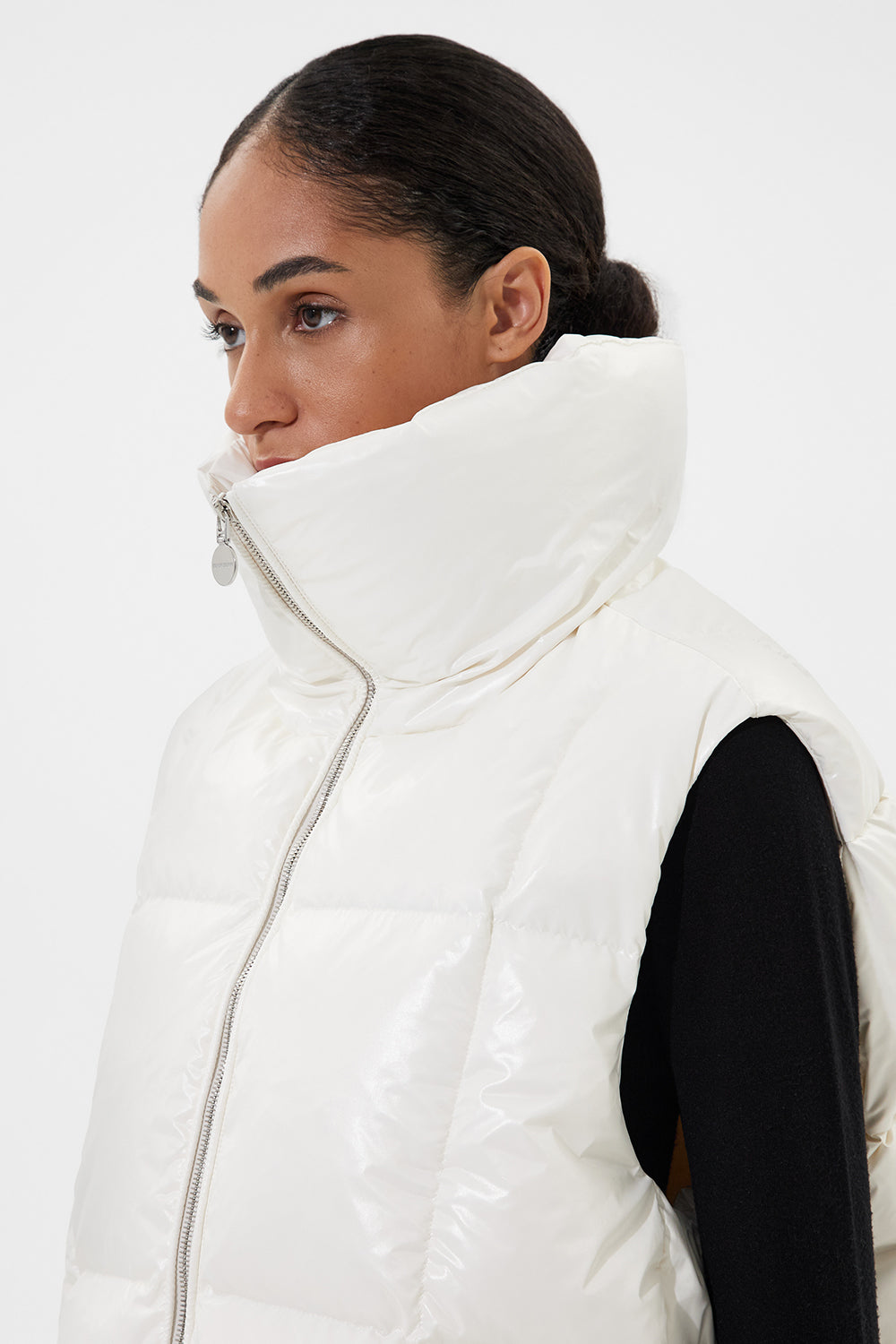 Zip Vest Silky White