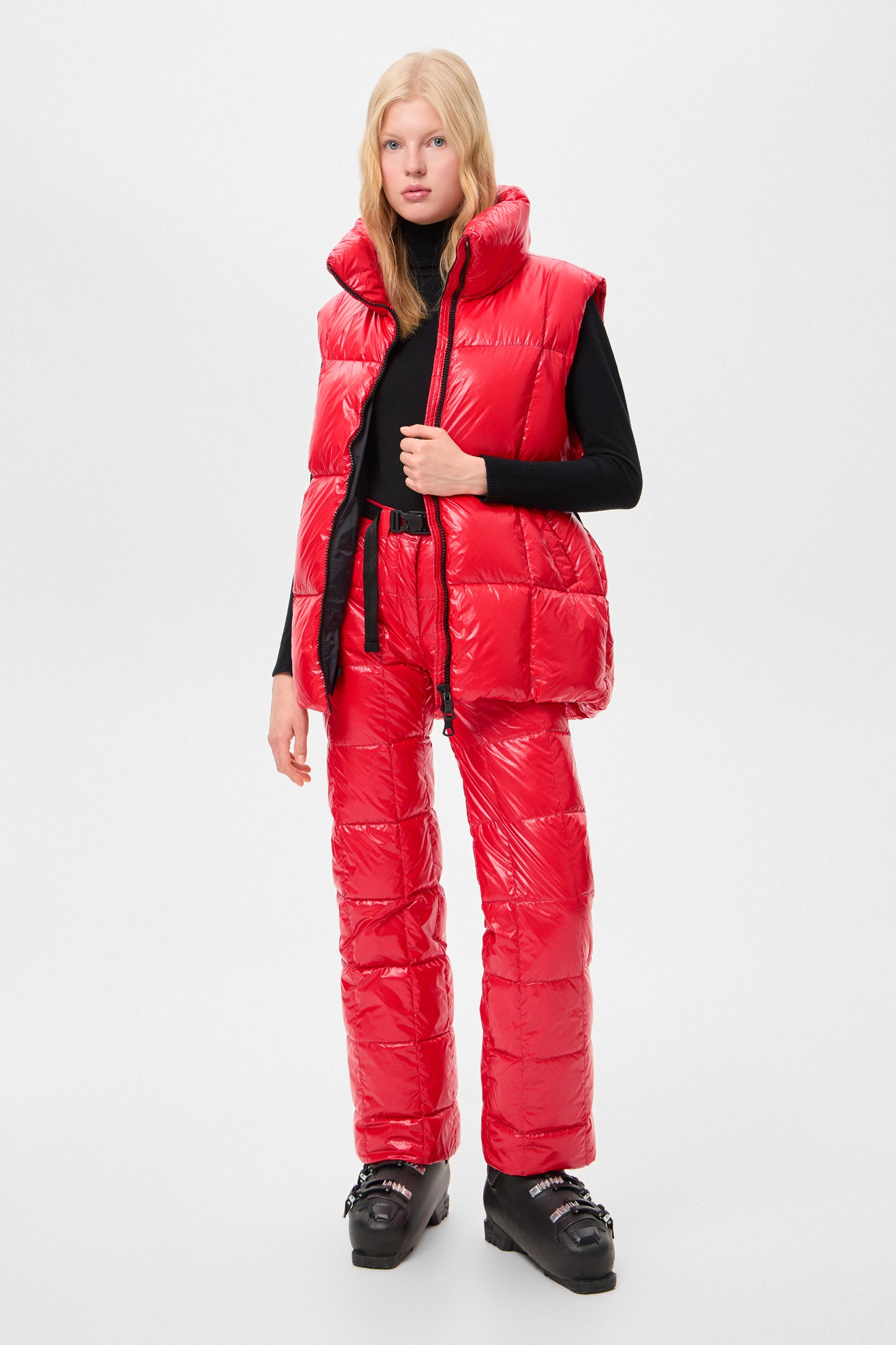 Apres Ski Belted Vest Glitter Red