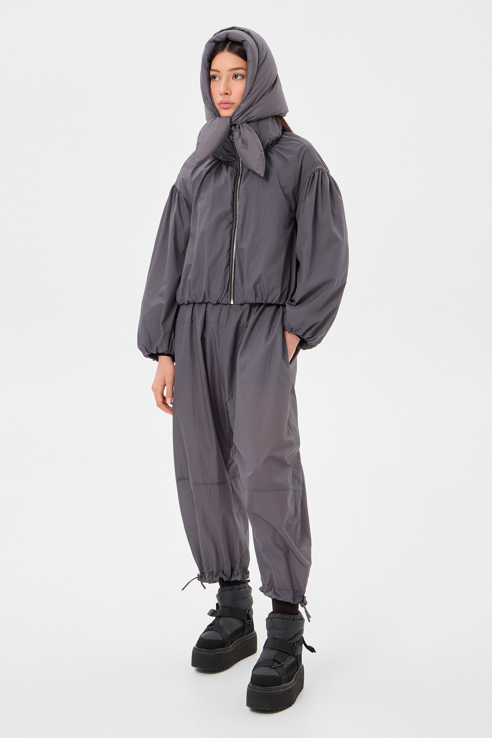 Hustka Hood Ketchup Grey