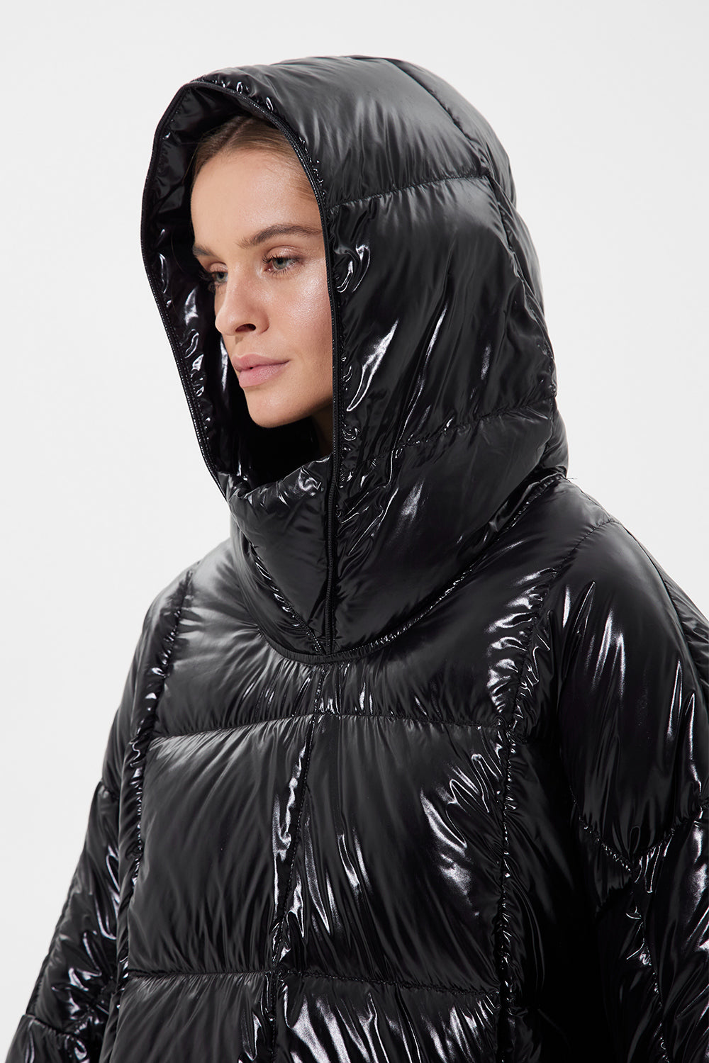 Poncho Silky Black
