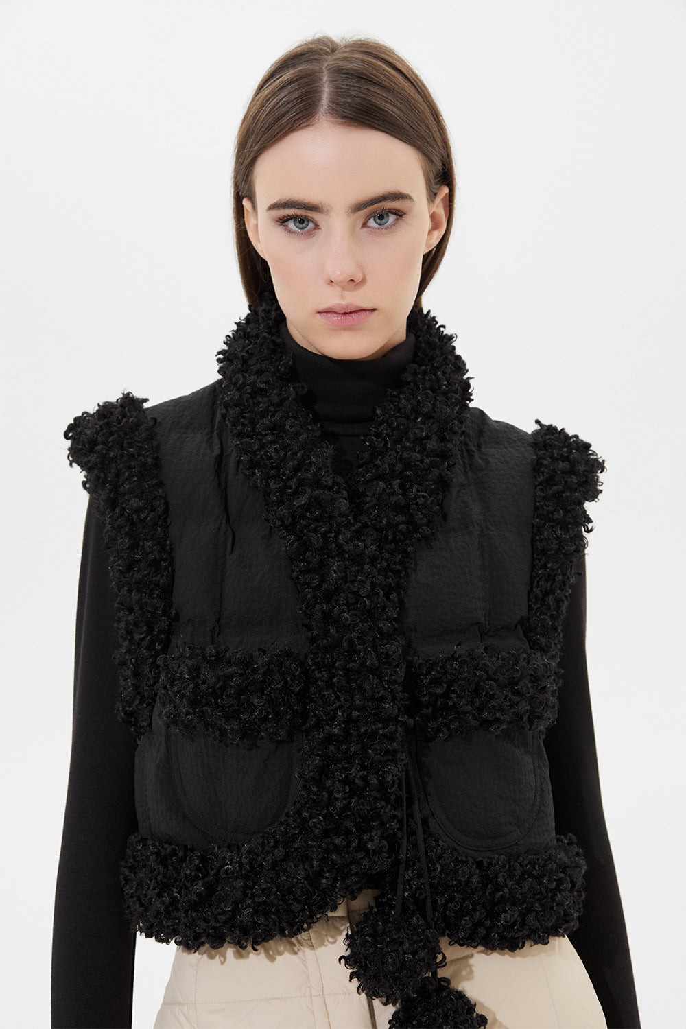 CROPPED KEPTAR VEST STEFANIA BLACK
