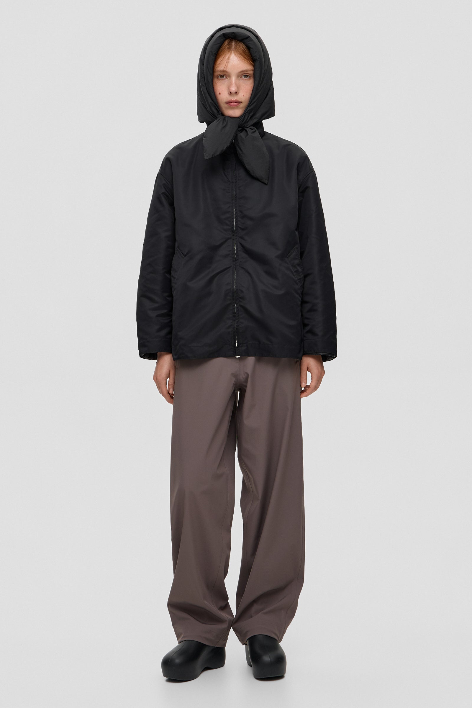 HUSTKA HOOD MICRO BLACK