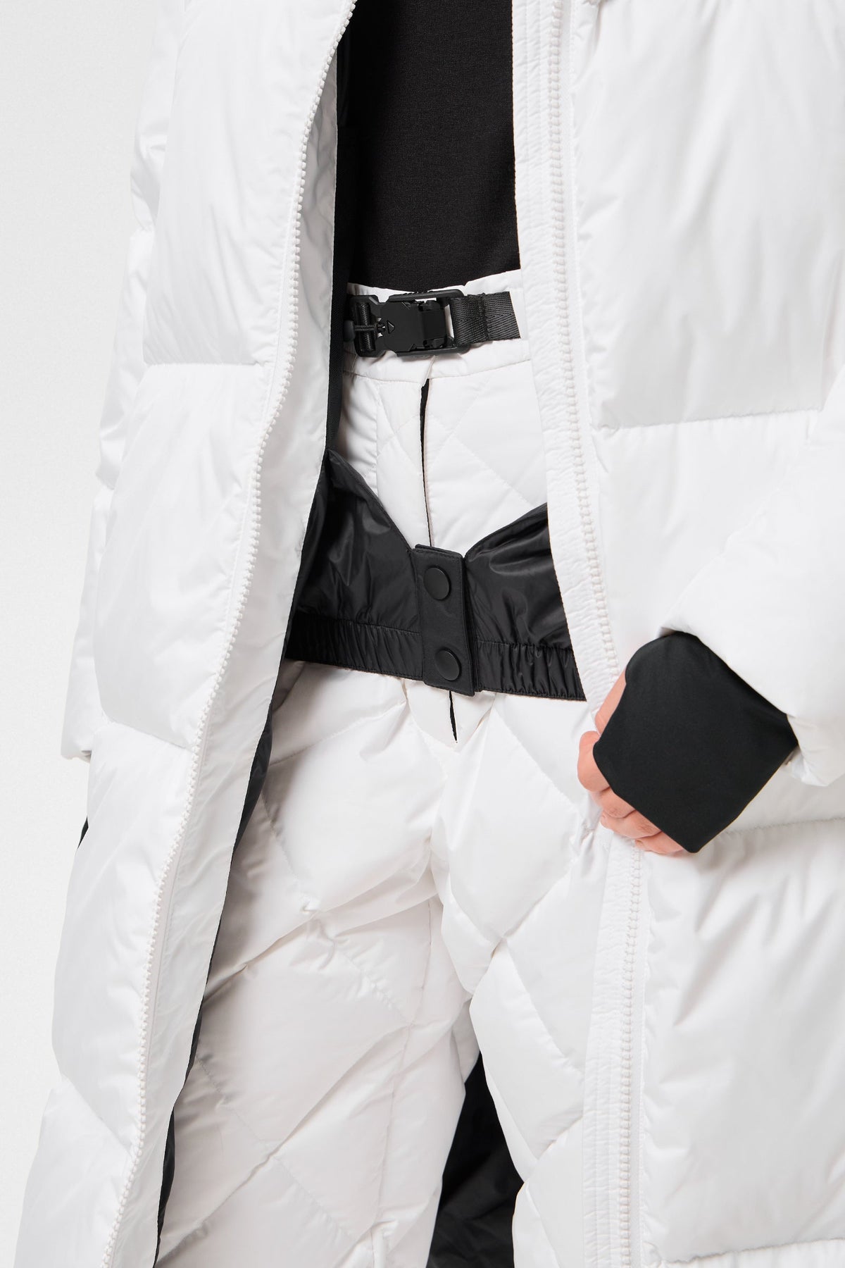 APRES SKI LAVIGNIA COAT TEC WHITE - IENKI IENKI
