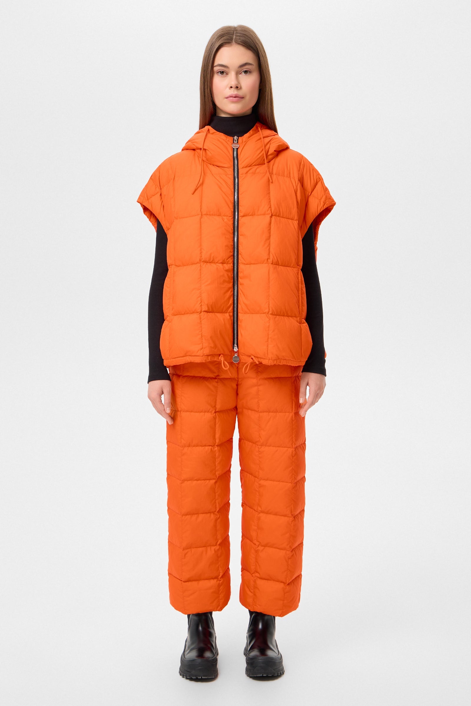 COZY ARCO VEST MICRO ORANGE - IENKI IENKI