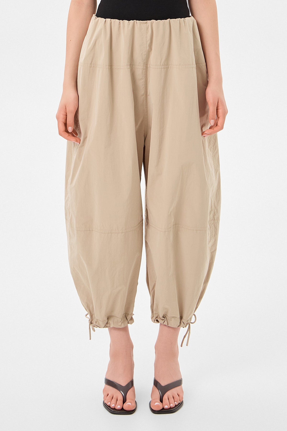 LIGHT BALLON PANTS SCOOTER BEIGE - IENKI IENKI