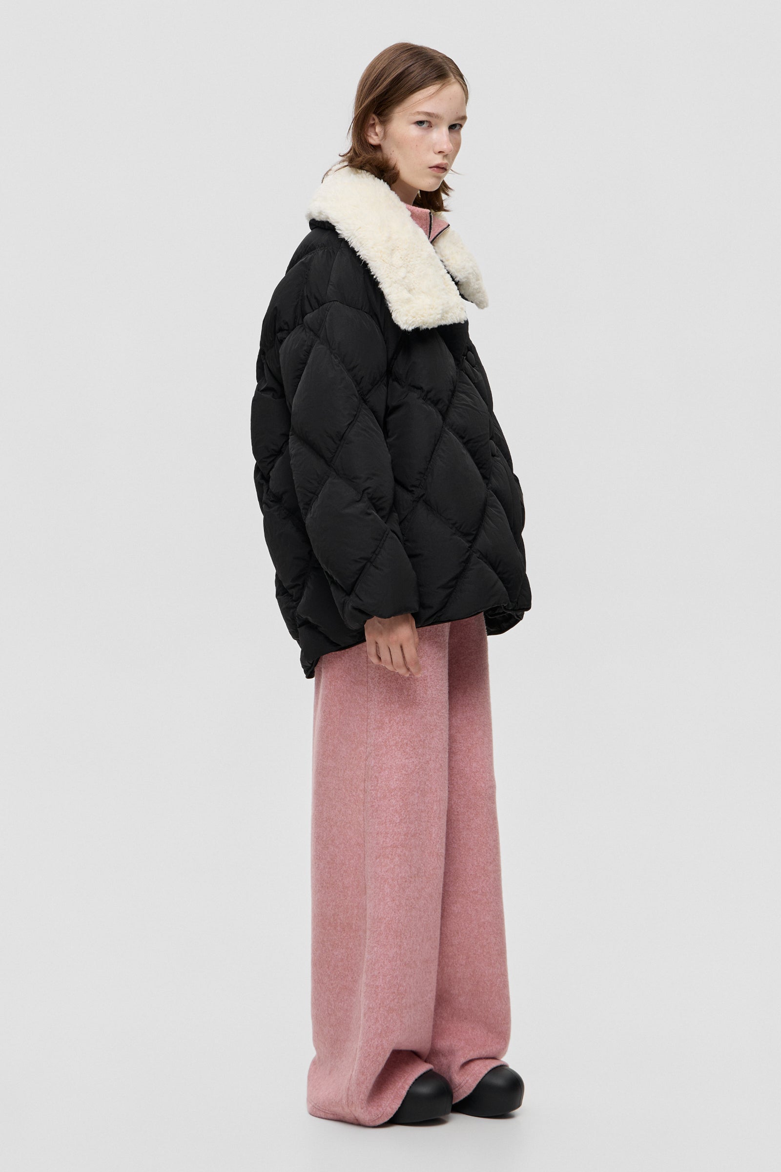 SHEARLING QUEEN ENNIO BLACK - IENKI IENKI