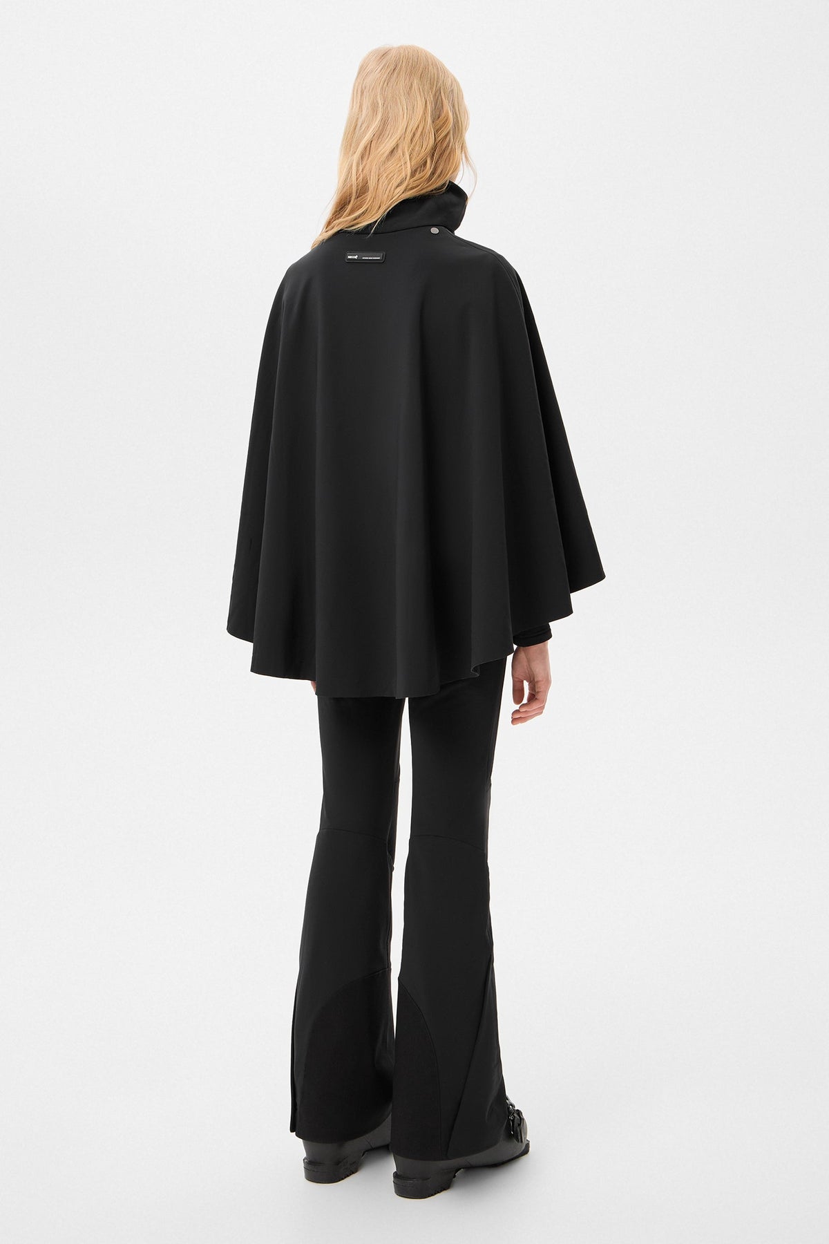 SKI PONCHO SHELL BLACK - IENKI IENKI