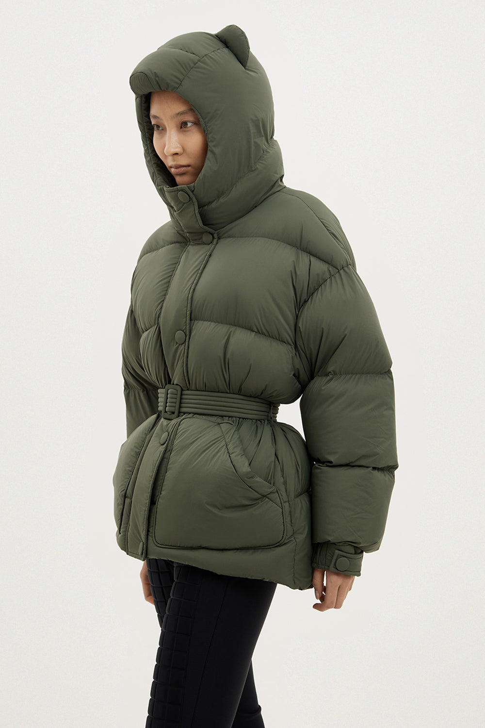 Bear white goose down khaki puffer jacket for winter
