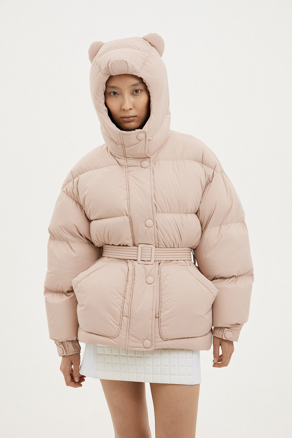 Bear white goose down pale pink puffer jacket for winter 