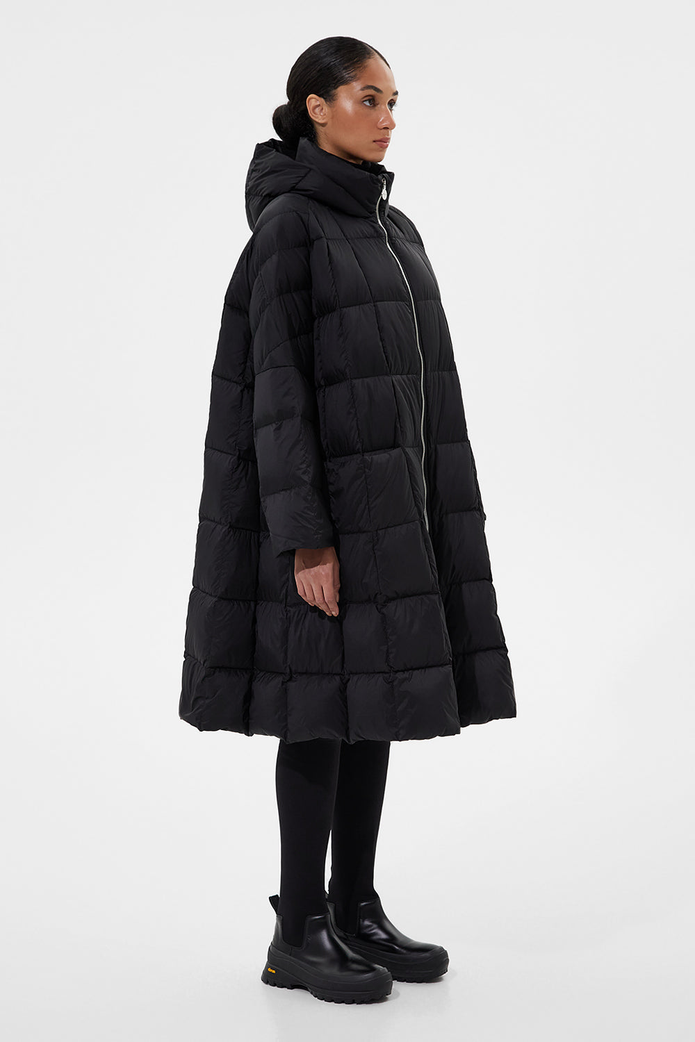 Black pyramid best sale puffer coat