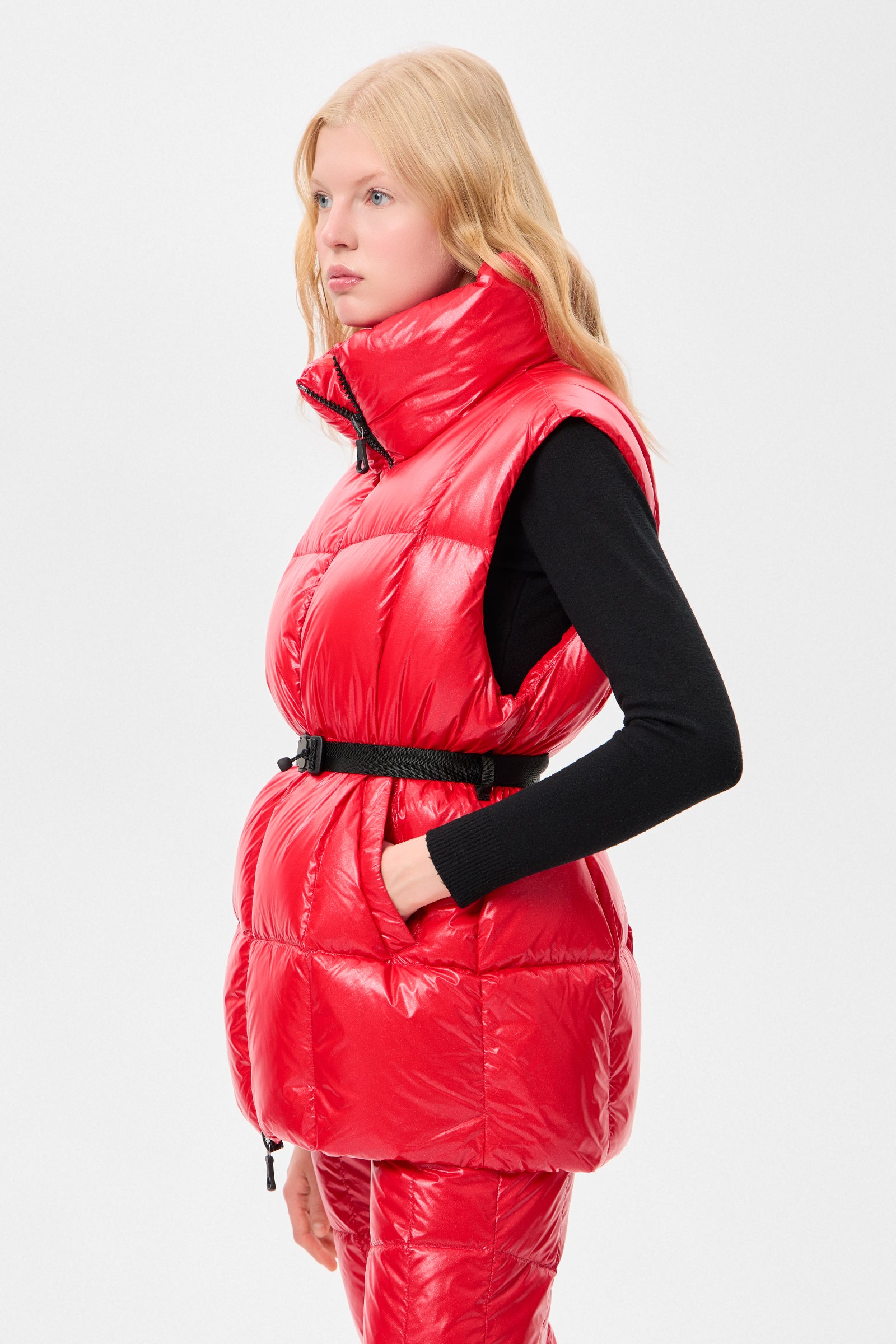 Apres Ski Belted Vest Glitter Red