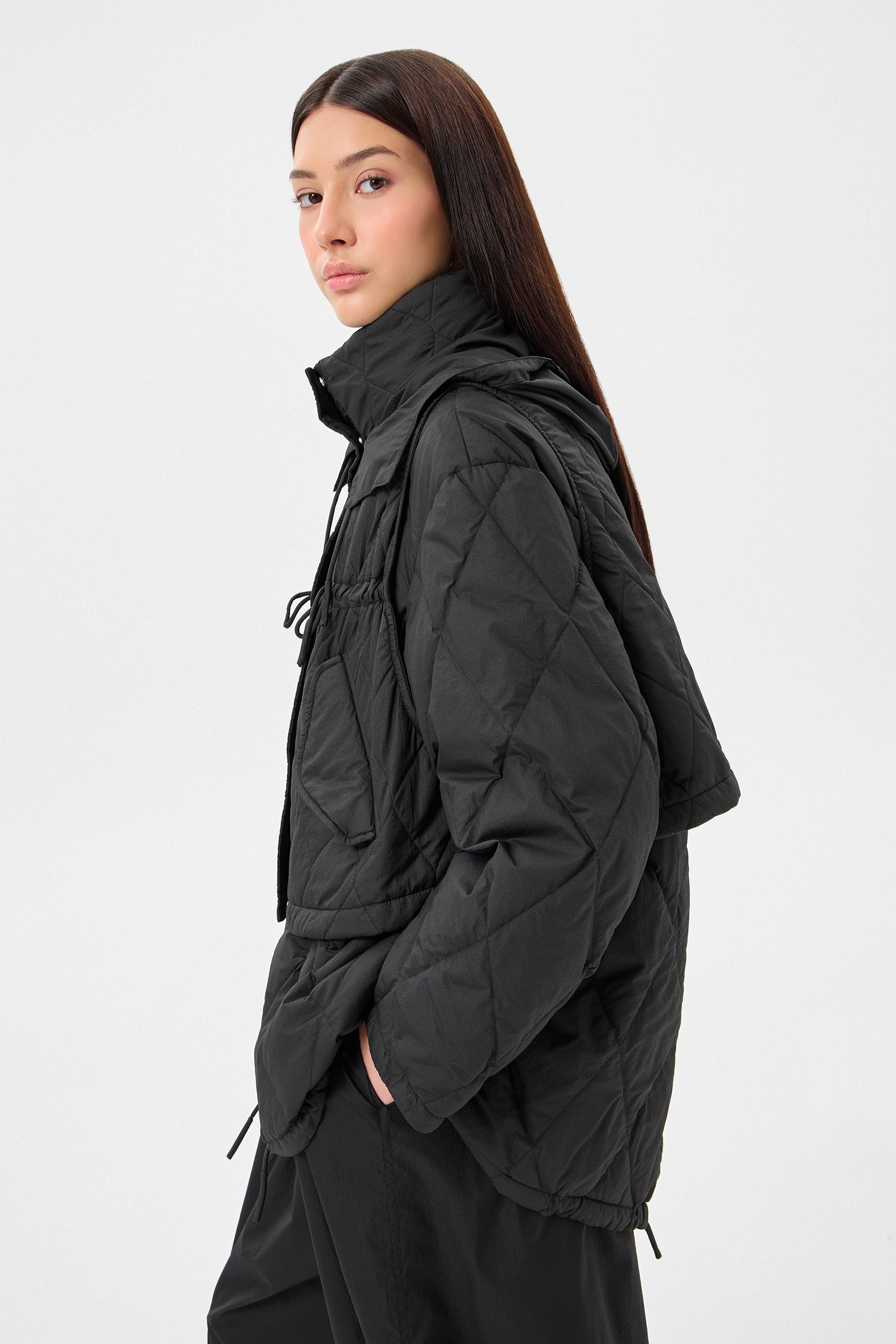 EMBER COAT KETCHUP BLACK