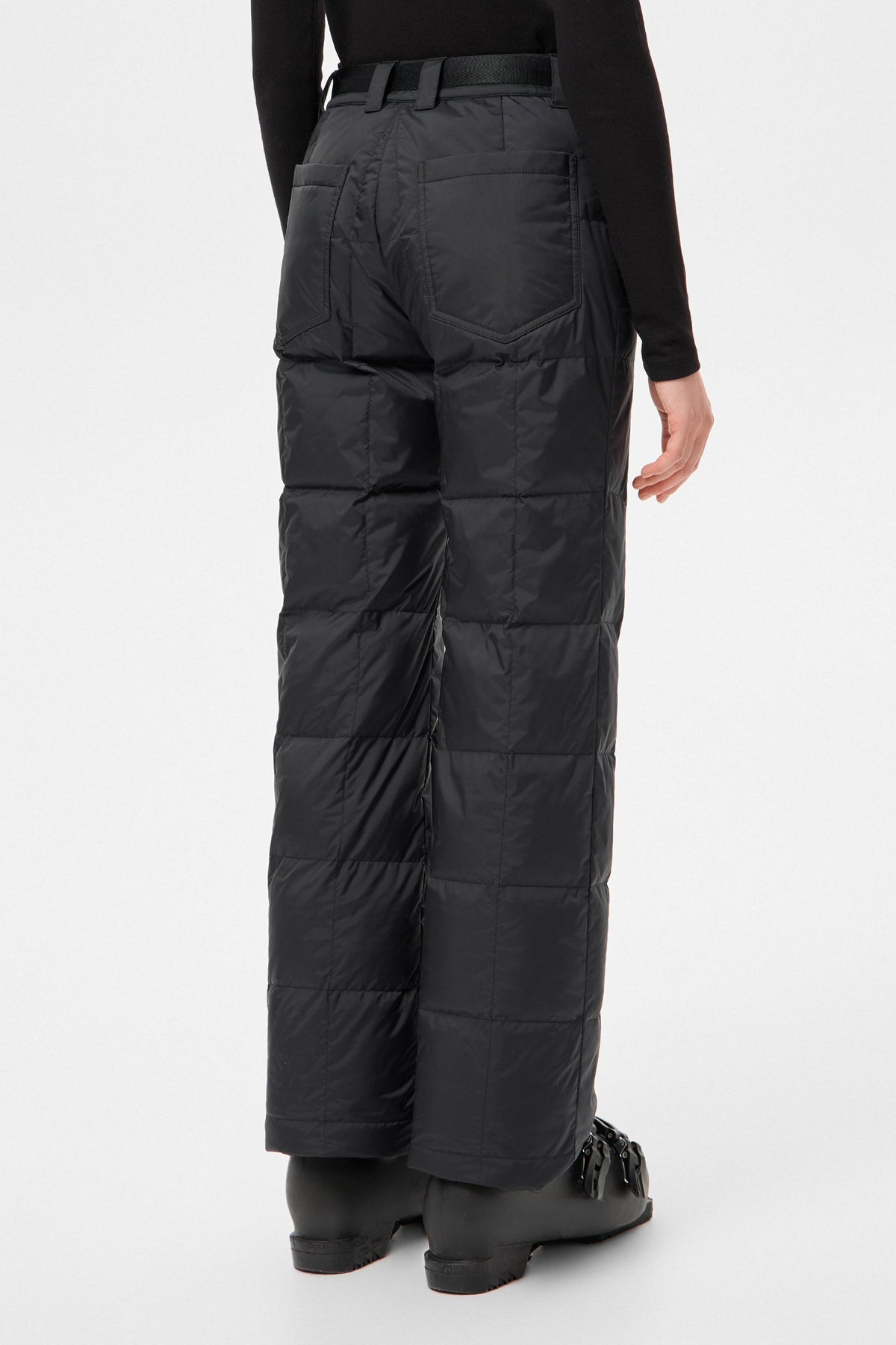 APRES SKI CHALET PANTS TEC BLACK - IENKI IENKI