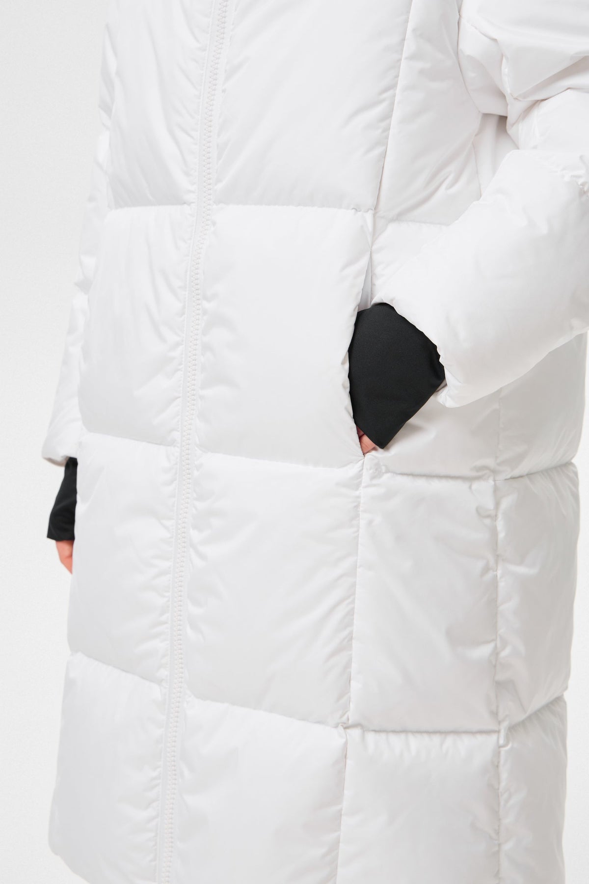 APRES SKI LAVIGNIA COAT TEC WHITE - IENKI IENKI