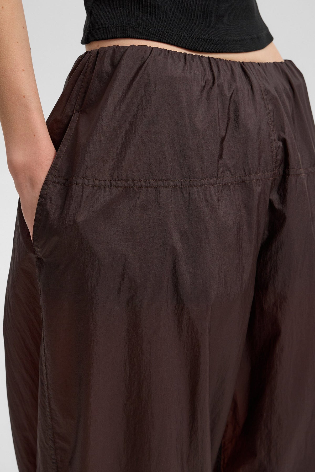 LIGHT BALLON PANTS MICRO BROWN - IENKI IENKI