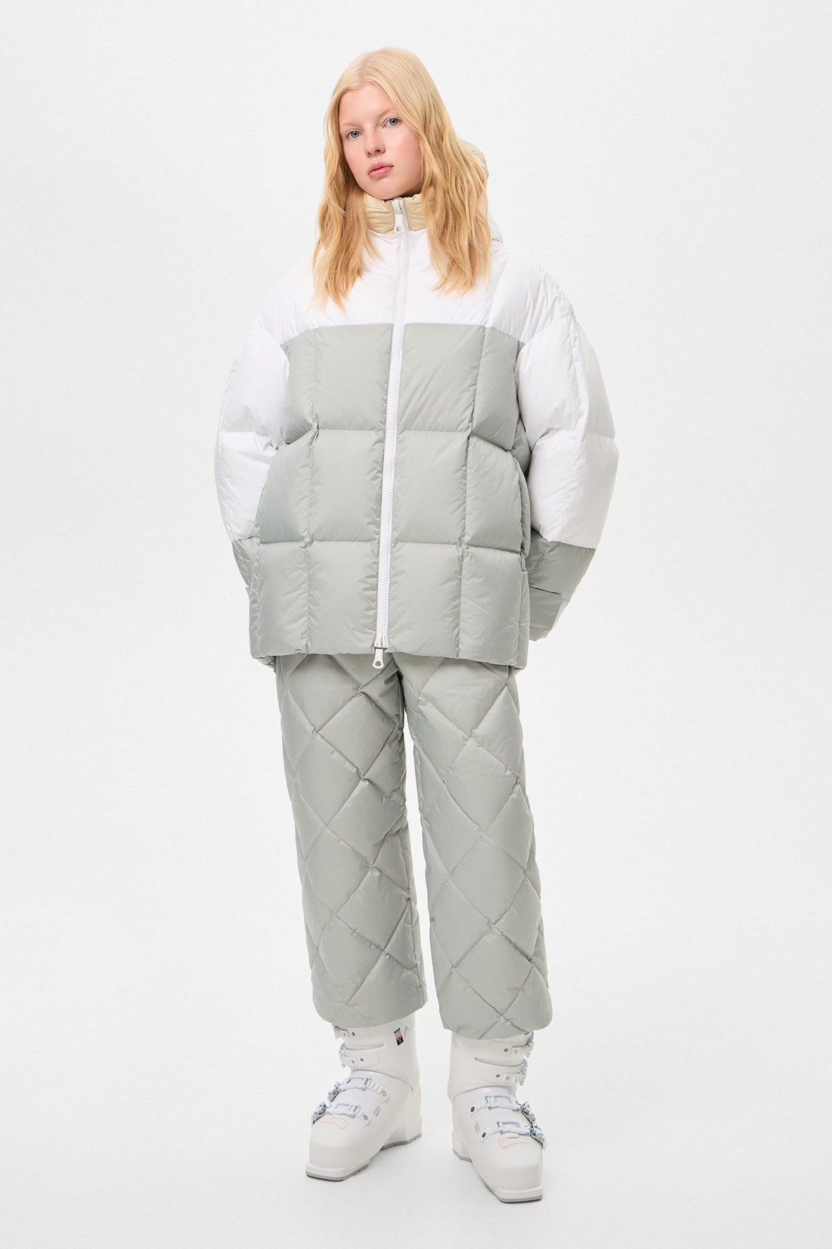 MULTI APRES SKI LONG WENDY JACKET TEC BEIGE + WHITE+ GREY - IENKI IENKI