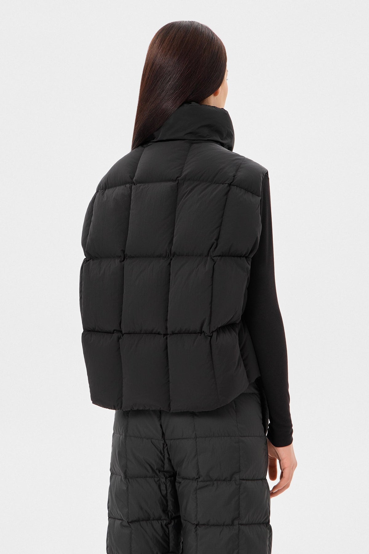 ZIP VEST ENNIO BLACK - IENKI IENKI
