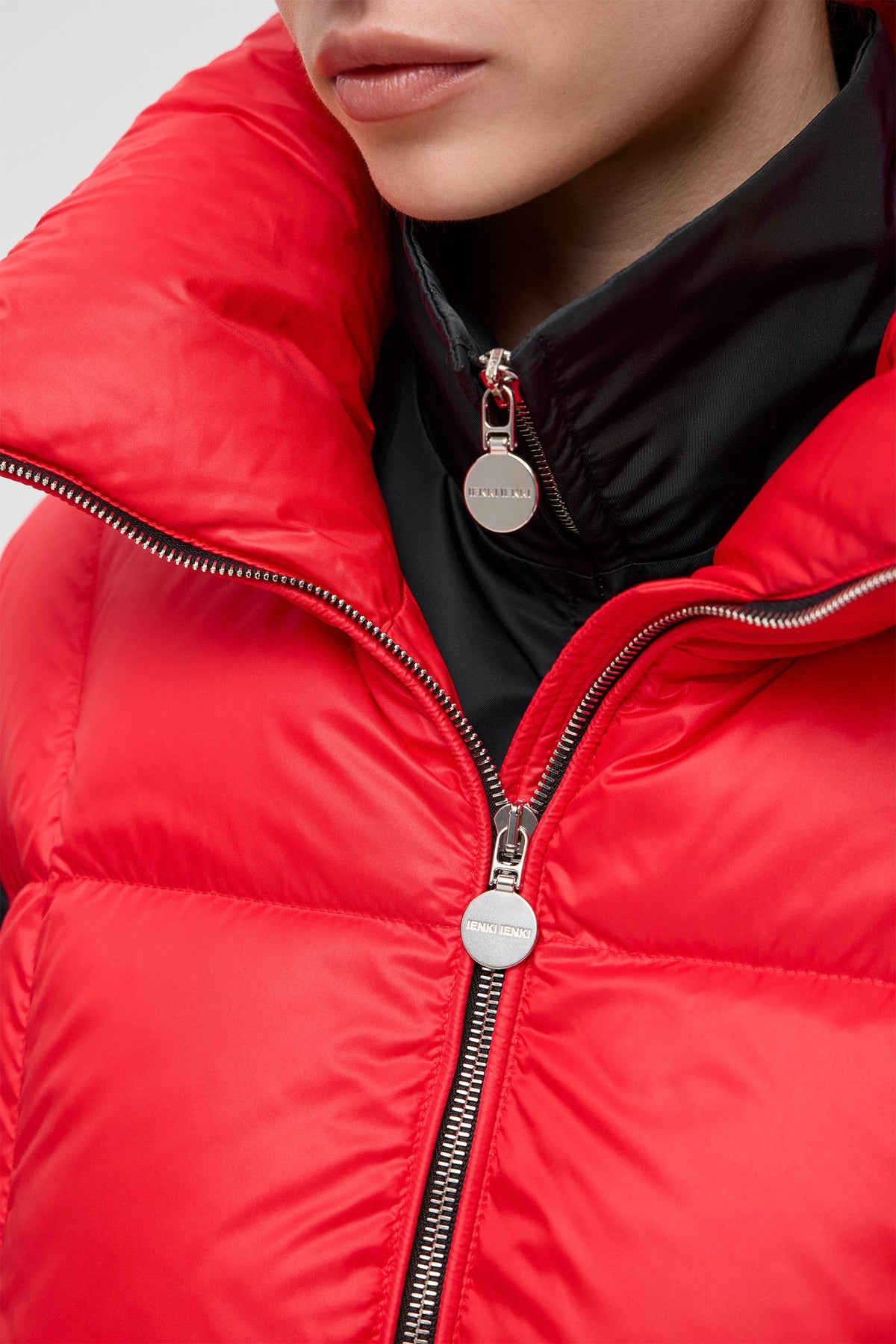 ZIP VEST KISS RED - IENKI IENKI