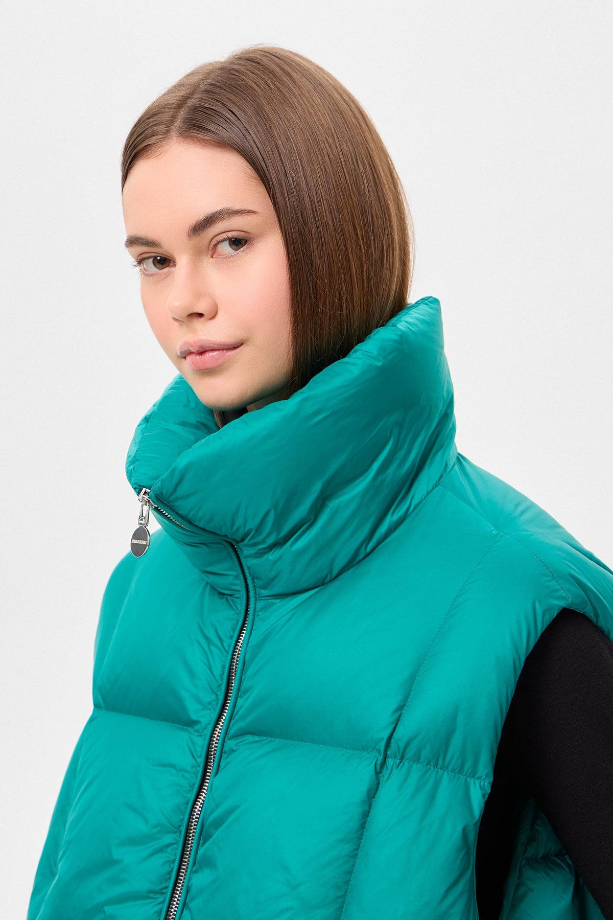 ZIP VEST LEON GREEN - IENKI IENKI